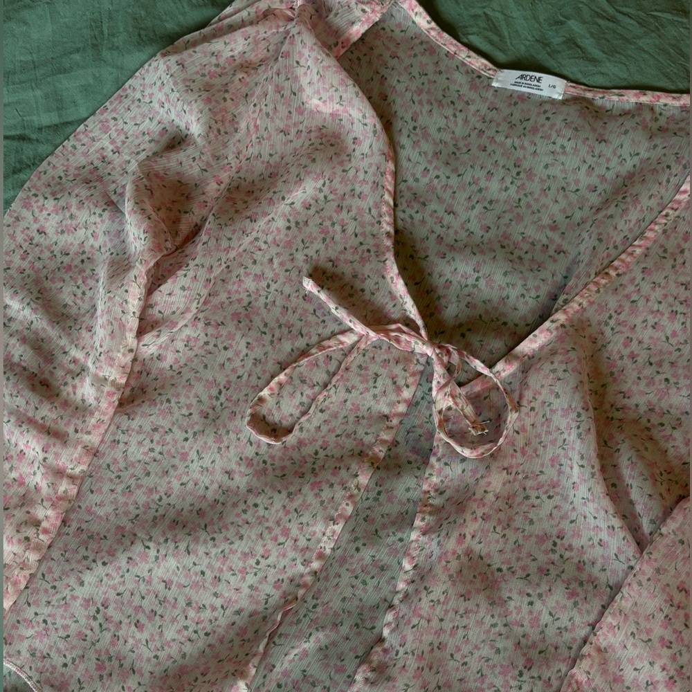 Ardene Tie-Front Top